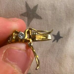 14k gold plated bracelet in alright condition with zicronia stones for a shine